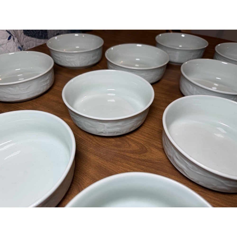 Vintage Korean Celadon 19 Pc Dinnerware Set Embossed Deer Crane Longevity